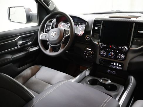 New 2026 RAM 1500 4x4 Crew Cab image 17