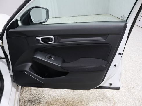 Used 2023 Honda Civic Sport image 22