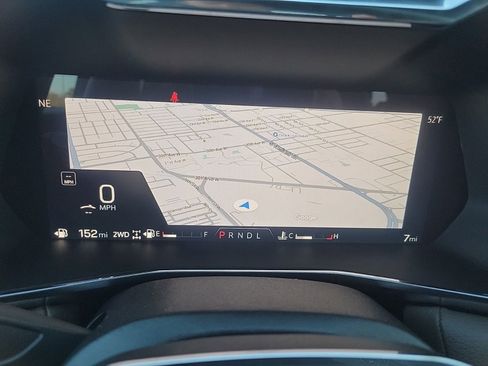 New 2026 GMC Canyon Denali image 21