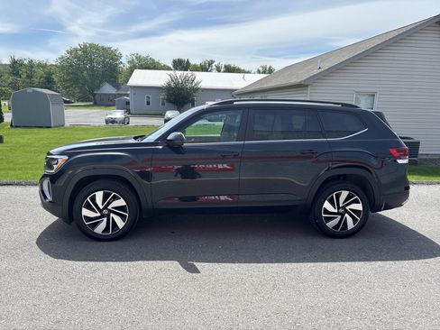 Used 2026 Volkswagen Atlas SE AWD/4WD image 7