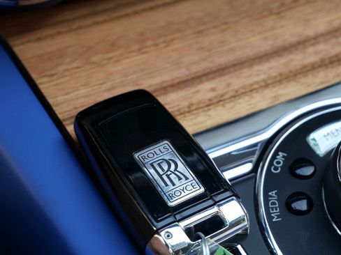 Certified 2019 Rolls-Royce Wraith image 15