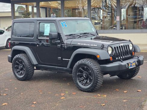 Used 2012 Jeep Wrangler Rubicon w/ Dual Top Group image 3