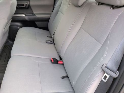 Used 2017 Toyota Tacoma SR5 w/ Tow Package image 28