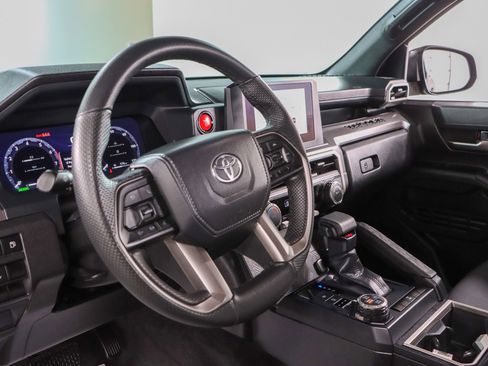 Used 2024 Toyota Tacoma TRD Off-Road AWD/4WD image 23