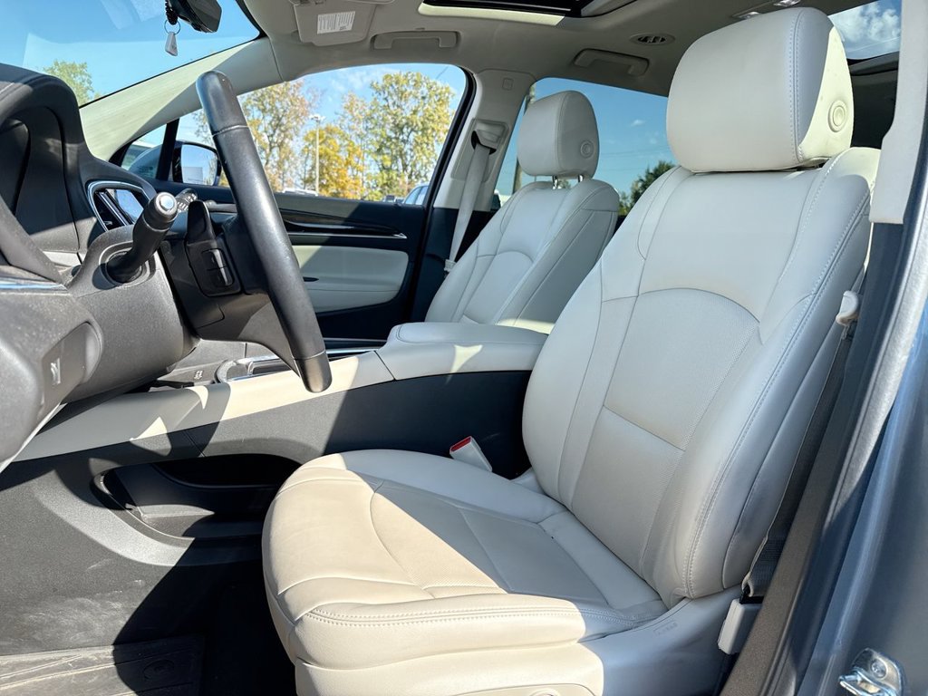 Used 2024 Buick Enclave Essence w/ Experience Buick Package AWD/4WD image 11