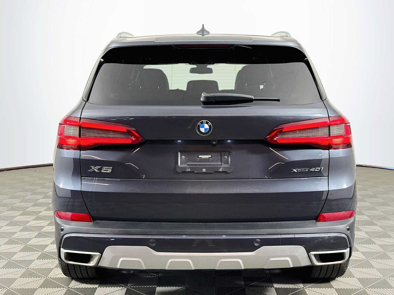 Used 2019 BMW X5 xDrive40i w/ Convenience Package AWD/4WD image 6