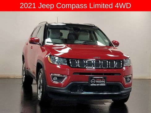 Used 2021 Jeep Compass Limited w/ Elite Interior Group image 2