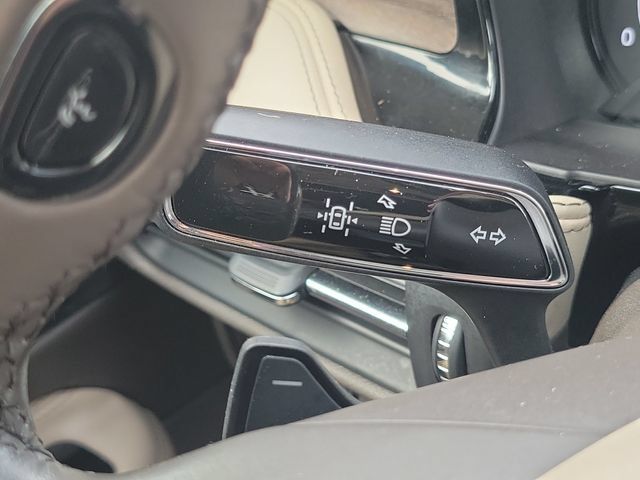 Used 2020 Lincoln Corsair Reserve w/ Equipment Group 201A AWD/4WD image 23