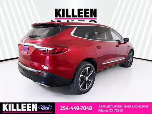 Used 2021 Buick Enclave Essence w/ Sport Touring Edition image 8