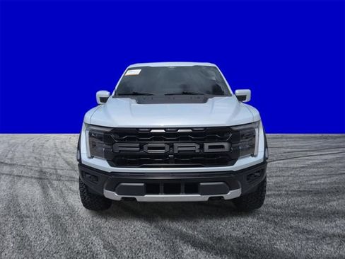 Certified 2025 Ford F150 Raptor AWD/4WD image 9