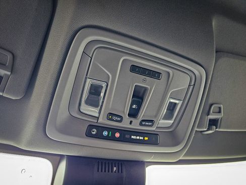 Certified 2024 GMC Sierra 1500 SLE w/ Preferred Package image 31