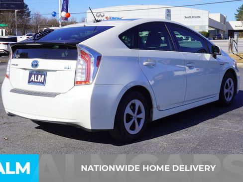 Used 2013 Toyota Prius One image 6