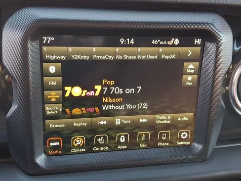 Used 2023 Jeep Wrangler Unlimited Sahara AWD/4WD image 23