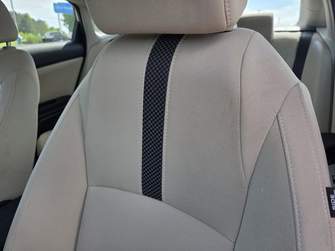 Used 2021 Honda Civic EX image 17