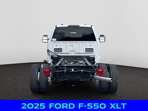 New 2025 Ford F550 4x4 Regular Cab Super Duty w/ XLT Value Package image 4