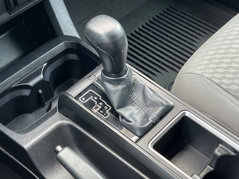 Used 2022 Toyota Tacoma SR image 26