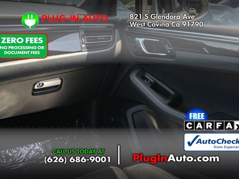 Used 2022 Porsche Macan AWD/4WD image 18