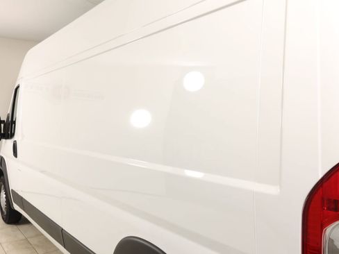 Used 2025 RAM ProMaster 2500 w/ Convenience Group FWD image 40