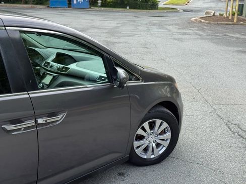 Used 2016 Honda Odyssey EX-L image 3