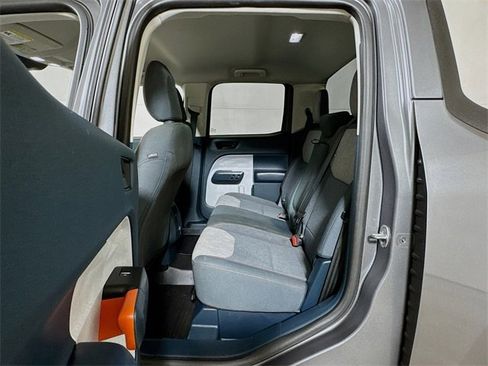 Used 2022 Ford Maverick XLT image 20