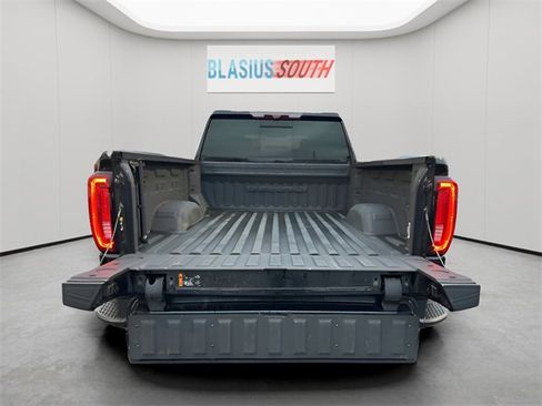 Used 2020 GMC Sierra 2500 Denali w/ Denali Ultimate Package image 4