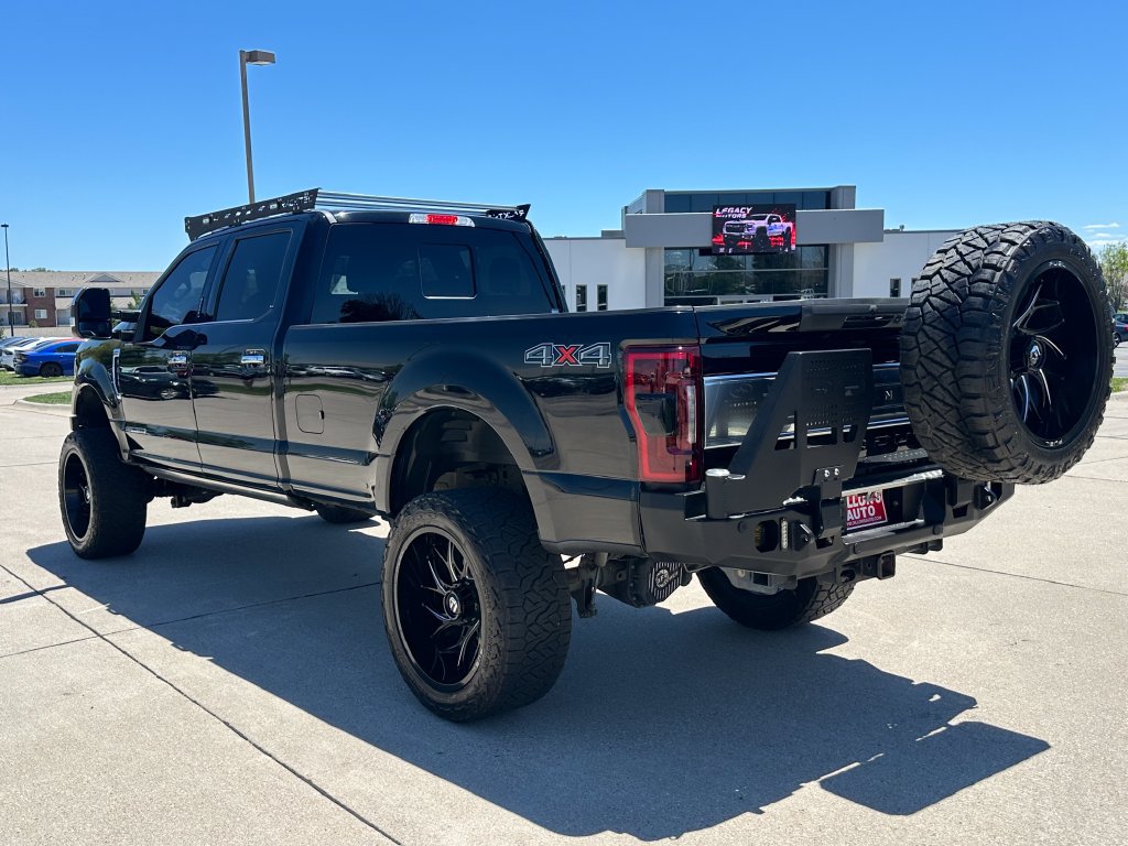 Used 2017 Ford F350 Platinum AWD/4WD image 4