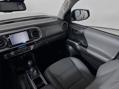 Used 2021 Toyota Tacoma SR5 w/ Technology Package image 23