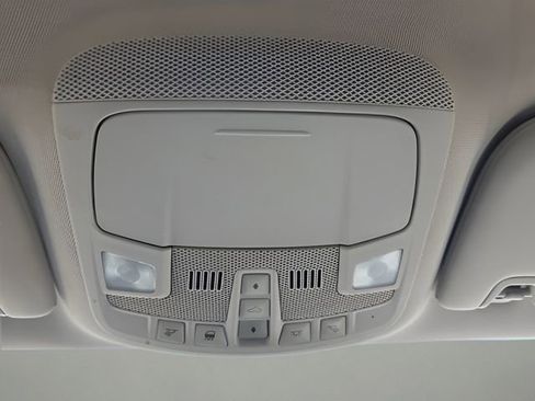 Used 2016 Ford Fusion SE image 30