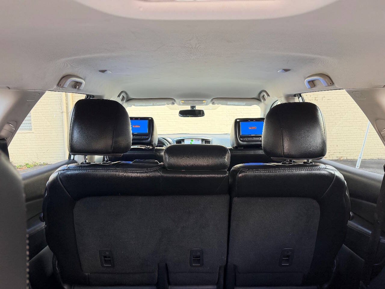 Used 2017 Nissan Pathfinder SL w/ SL Tech Package AWD/4WD image 24