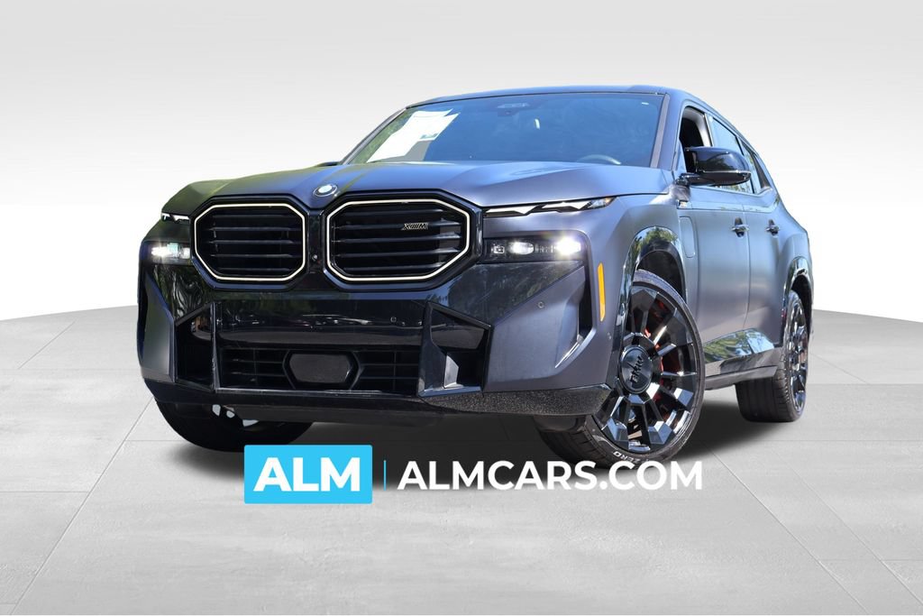 Used 2025 BMW XM AWD/4WD image 1