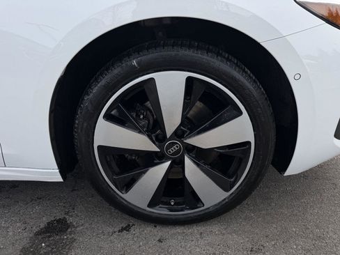 Used 2025 Audi A5 2.0T Premium w/ Convenience Package image 10