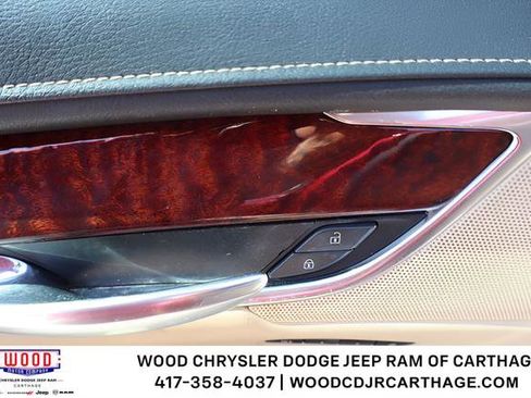 Used 2019 Cadillac XT5 Luxury FWD image 12