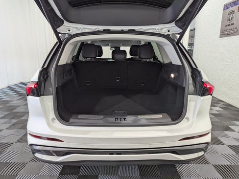 Used 2026 Lincoln Nautilus Reserve w/ Jet Appearance Package AWD/4WD image 9