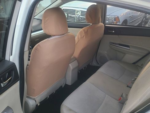 Used 2015 Subaru Crosstrek 2.0i Premium image 6