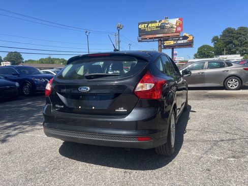 Used 2014 Ford Focus SE FWD image 6