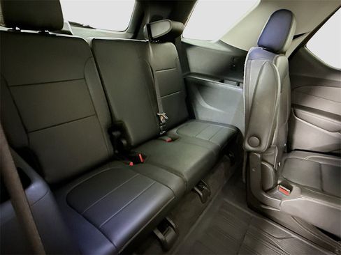 Used 2020 Chevrolet Traverse Premier image 22