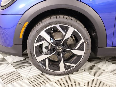 New 2026 MINI Cooper 4-Door Hardtop image 18