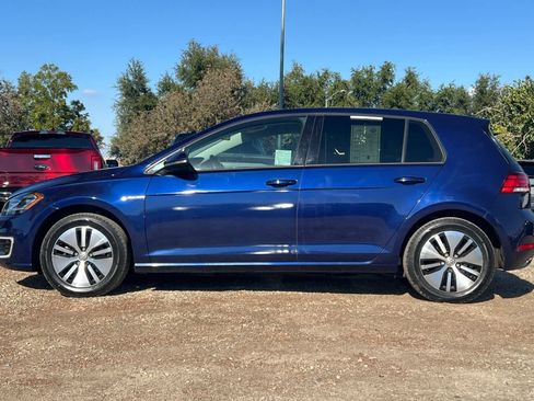 Used 2018 Volkswagen e-Golf SEL Premium image 6