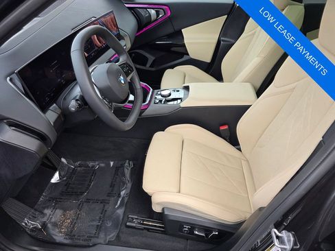 Used 2026 BMW X3 xDrive30i w/ Premium Package AWD/4WD image 9