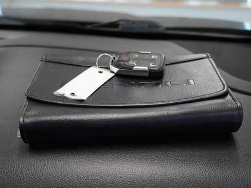 Used 2017 GMC Acadia Denali w/ Technology Package image 42