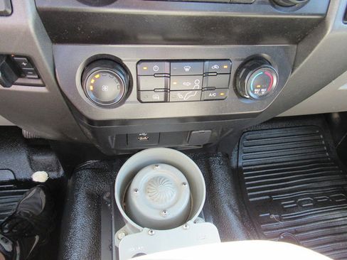 Used 2021 Ford F550 4x4 Regular Cab Super Duty image 42