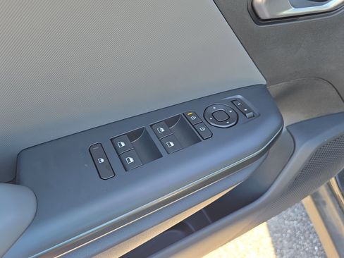 New 2026 Kia K4 FWD image 17
