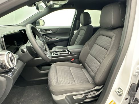 New 2026 Chevrolet Equinox LT w/ Midnight Edition AWD/4WD image 7
