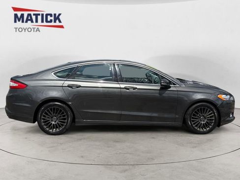 Used 2016 Ford Fusion SE w/ Equipment Group 502A FWD image 8