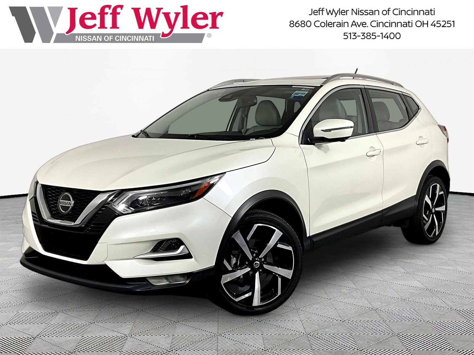 Certified 2022 Nissan Rogue Sport SL w/ Premium Package AWD/4WD image 1
