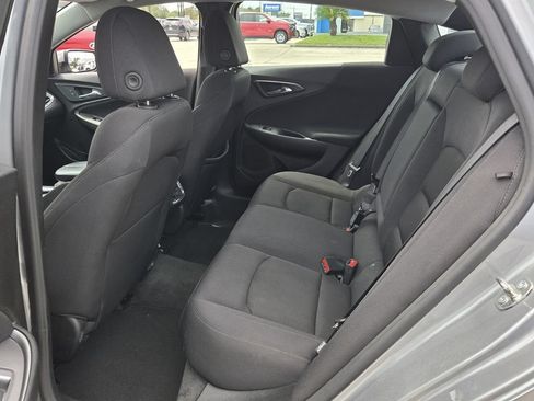 Used 2024 Chevrolet Malibu LT FWD image 12