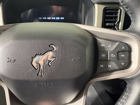 Certified 2025 Ford Bronco Outer Banks AWD/4WD image 23