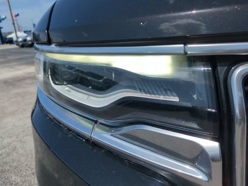 Used 2022 Jeep Wagoneer Series III w/ Premium Group I RWD image 10