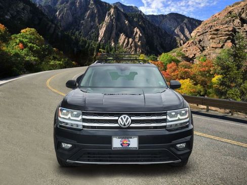 Used 2019 Volkswagen Atlas SE w/ Towing Package image 6