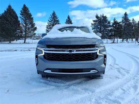 Used 2021 Chevrolet Tahoe LS image 2